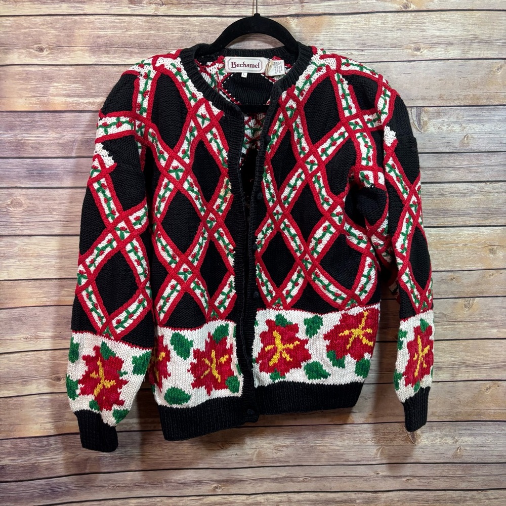 Women’s vintage bechamel size L Black Red Floral Sweater